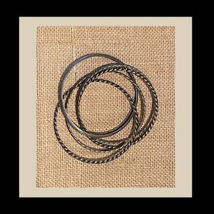 Gun Metal Linked Bangle Bracetet